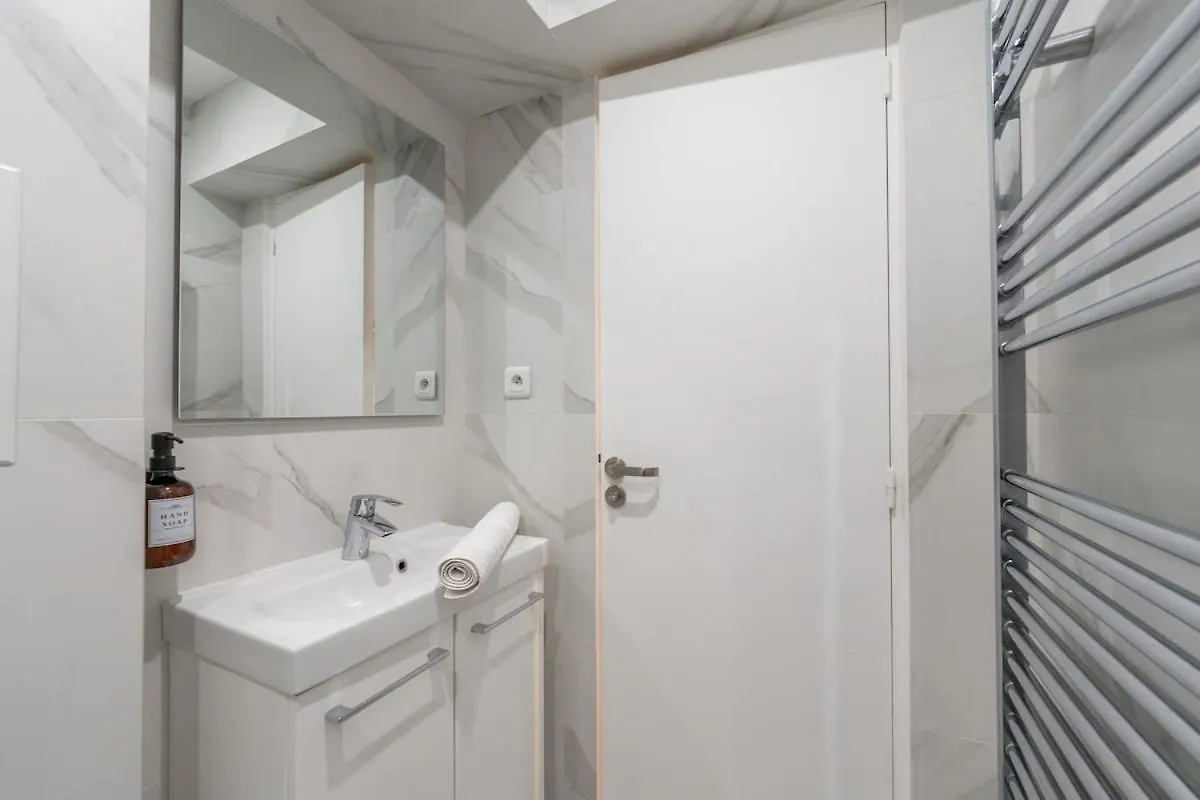 Apartamento Nouveau Appartement Sacre Coeur Cottages 2 París